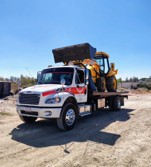 transporte de maquinaria en Guadalajara